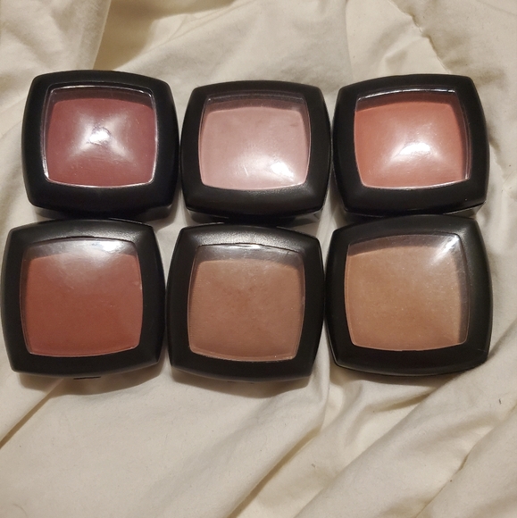 Mineral Mauve Blush - Picture 3 of 3